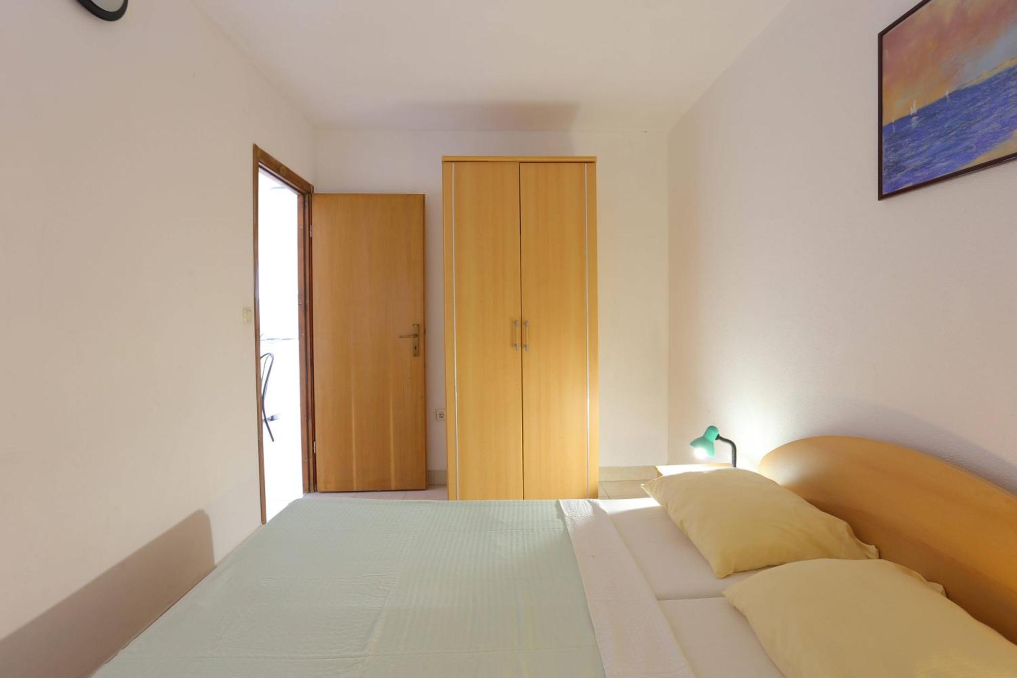 Family Friendly Apartments With A Swimming Pool Businci, Ciovo - 11232 Τρογκίρ Δωμάτιο φωτογραφία