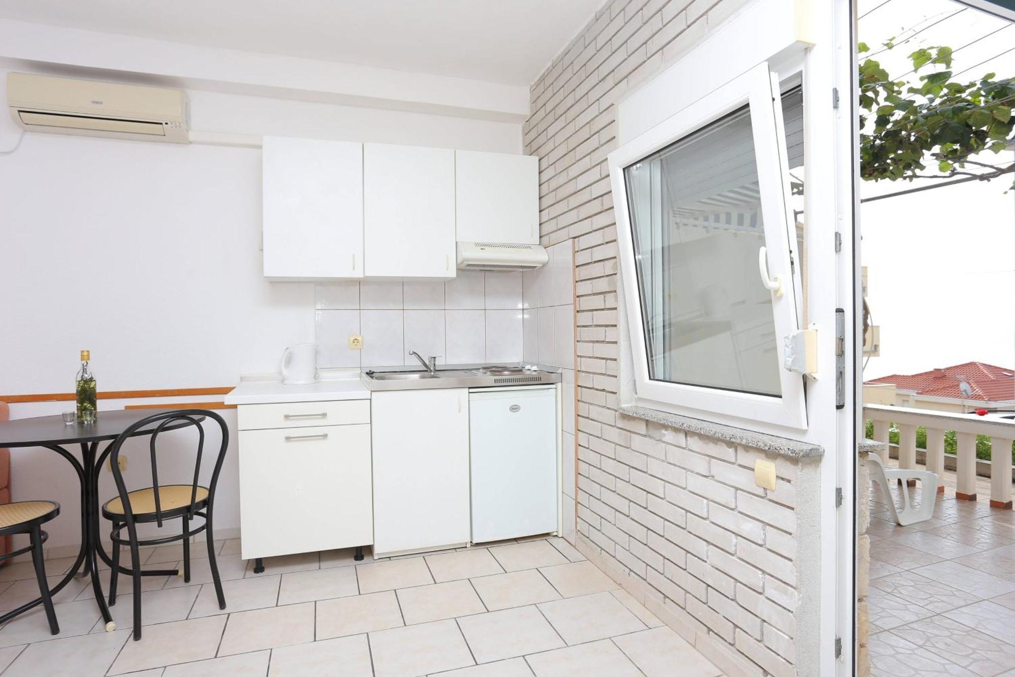 Family Friendly Apartments With A Swimming Pool Businci, Ciovo - 11232 Τρογκίρ Εξωτερικό φωτογραφία