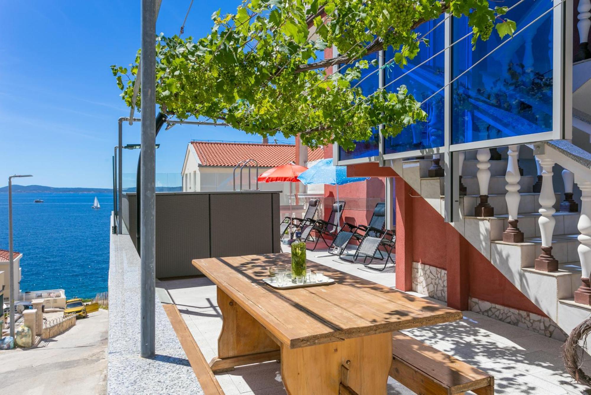Family Friendly Apartments With A Swimming Pool Businci, Ciovo - 11232 Τρογκίρ Εξωτερικό φωτογραφία
