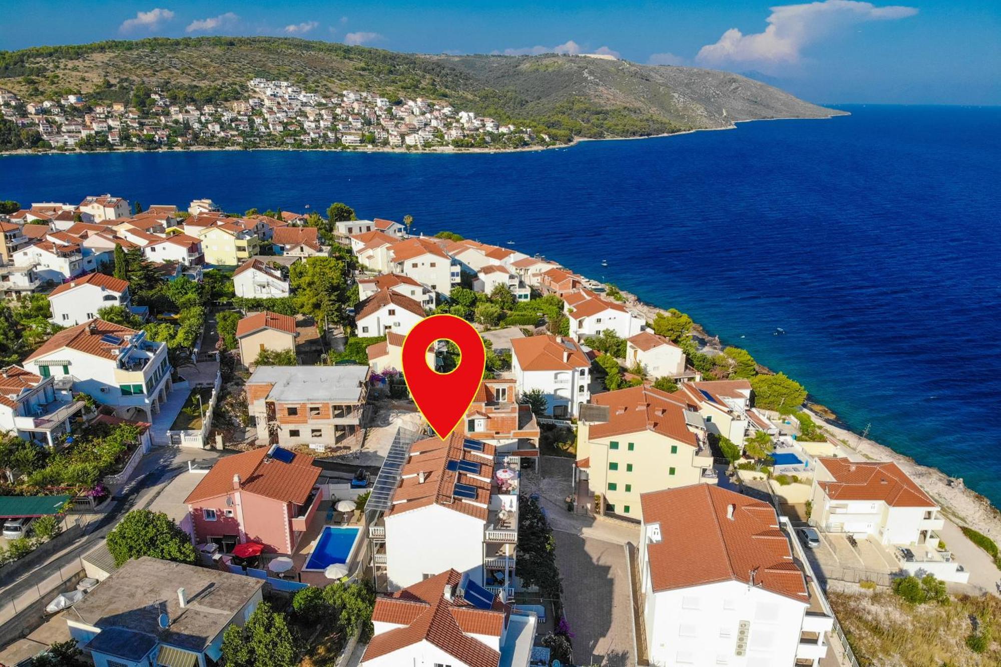 Family Friendly Apartments With A Swimming Pool Businci, Ciovo - 11232 Τρογκίρ Εξωτερικό φωτογραφία